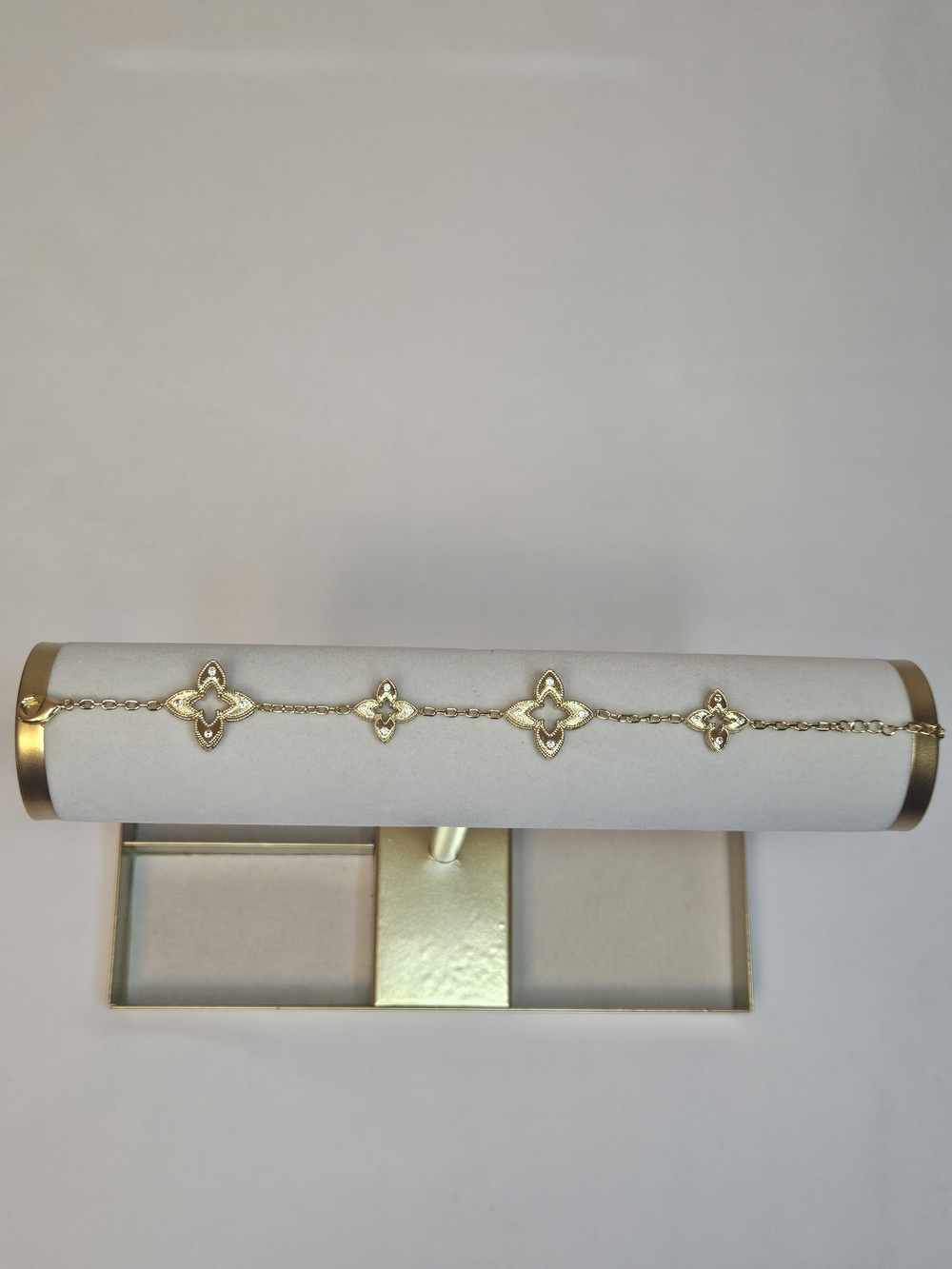 Stainless Steel Gold Plated Clover Bracelet NEW Delicate Bracelet